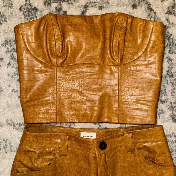 Song of Style Leather Corset & Pant Set - Picture 6 of 10